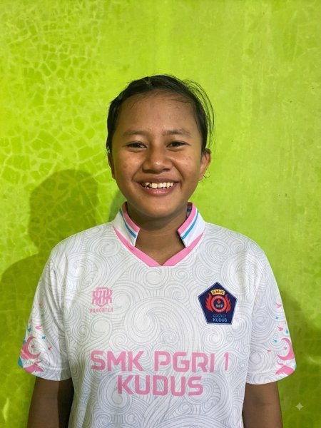 Nirwa Ayu Elfanza