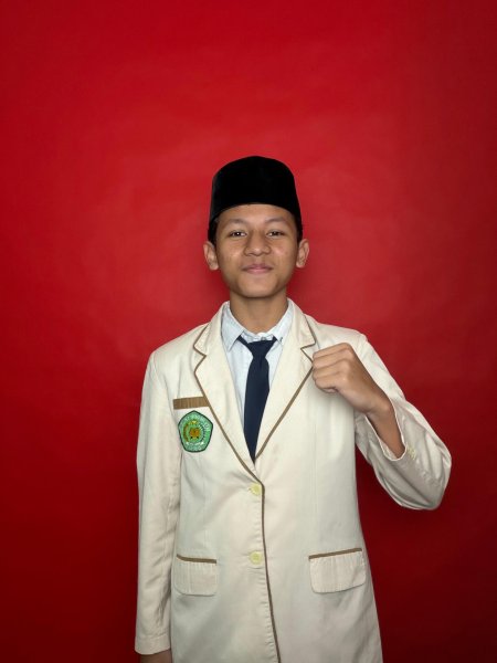 Anas dhiyaul Haq al qudsi