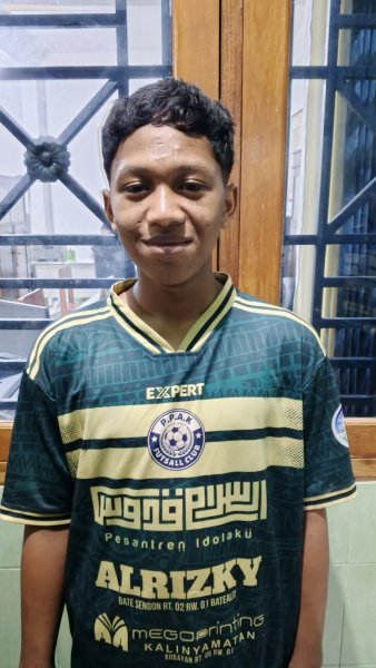 Ahmad akhlis Bayu Habibi
