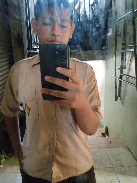AHMAD MAULANA PUTRA