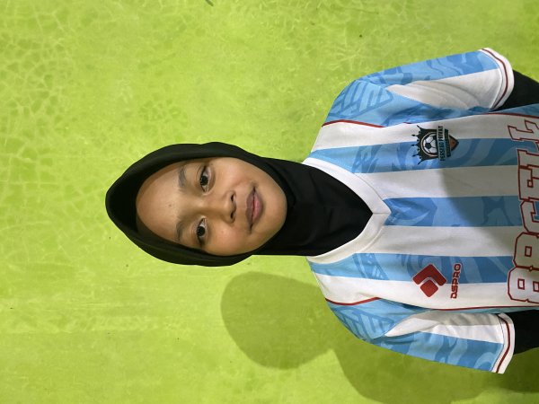 Putri Kinanti Dwi Lestari