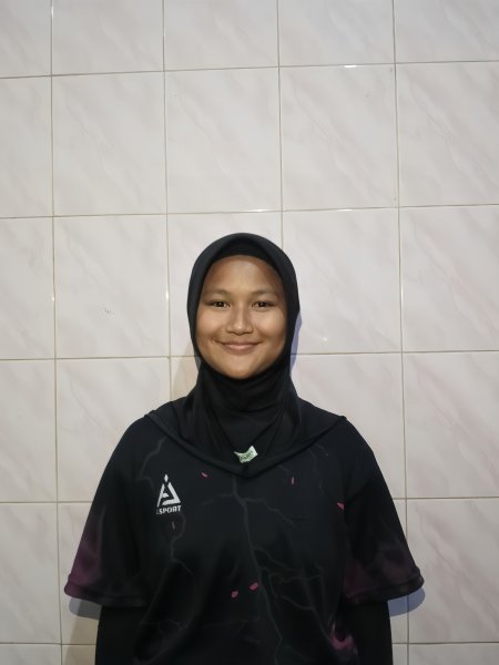 LAURA DWI MAHARANI